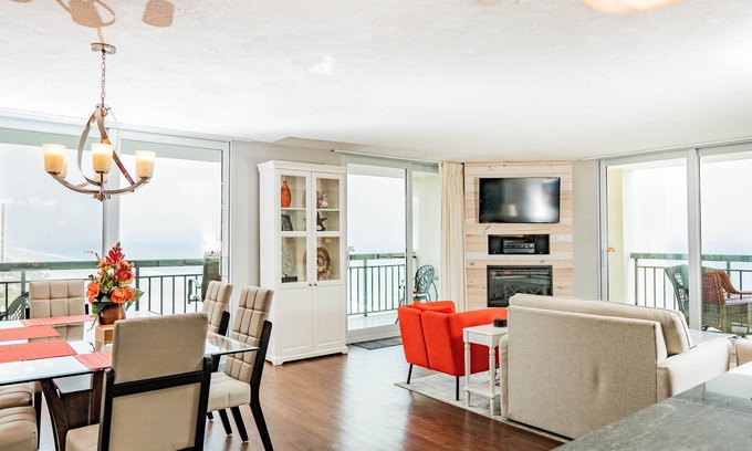 Arcadian Shores Condominio | VERDADERO FRENTE AL MAR CON VISTAS PANORÁMICAS !! ALOJAMIENTO DE 1ª CLASE!