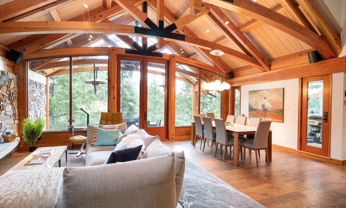 Nordic Estates Chalet De Esquí | True Ski In Ski Out Dream Chalet w/ Hot Tub
