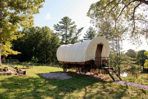 Jamestown Otro | True West Campground