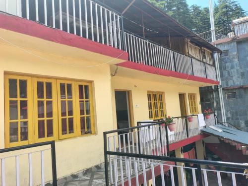 Dharamshala Casa | truind view home stay
