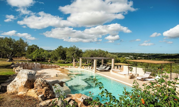 Ostuni Villa | Trulli Villa Sopra i Sassi with exclusive swimming pool