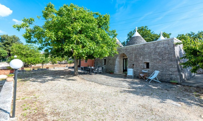 Fasano Casa | Trullo 'Dona Filomena' con terraza privada, jardín privado y Wi-Fi