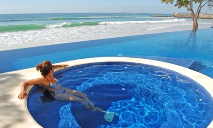 Emiliano Zapata Condominio | Verdaderamente Justo en la playa! Surfistas Bienvenido! Punta Mita es seguro!