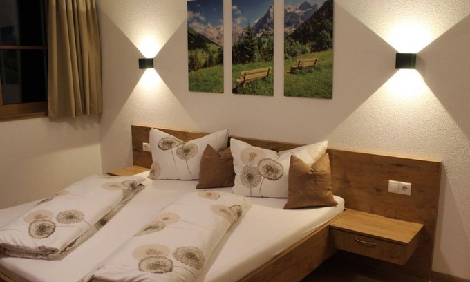 Arzl im Piztal Apartamento | Tschirgantblick - Country house Eiter
