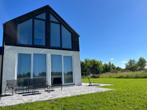 Lebcz Casa | Tu jest pięknie- dom premium z ogrodowym spa