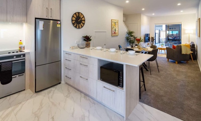 Christchurch City Centre Casa | Tuam Street delight 4 bed 4 bath