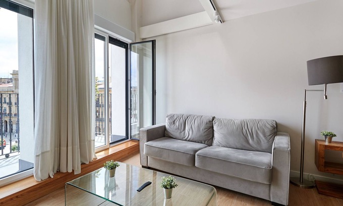 Rochapea Apartamento | TuApartamento Boutique - Plaza del Castillo 29, 4