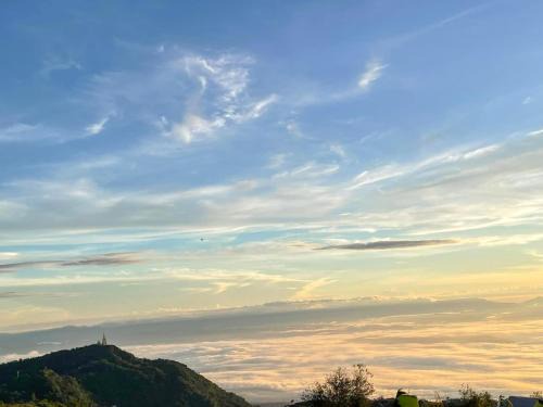 Lom Kao Otro | Tubburk glamping