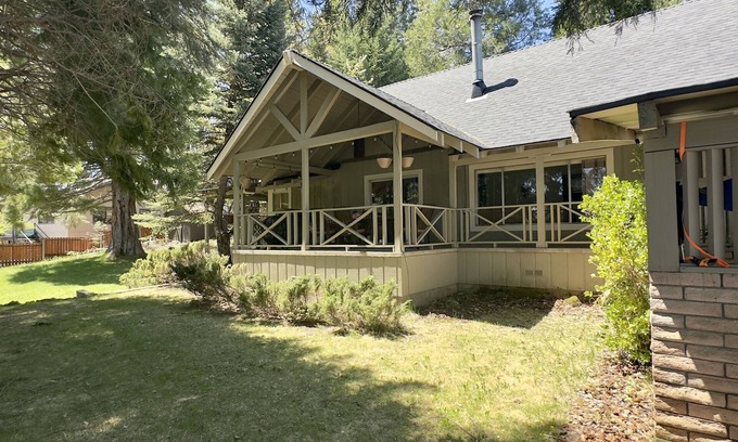McCloud Casa | Tucci Two Base camp Mountain or River adventures.