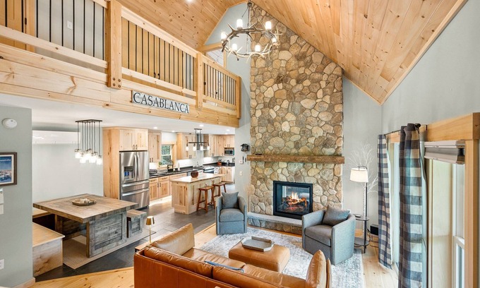 Rangeley Casa | Tuckamore | Private Waterfront on Beaver Mountain Lake | Hot Tub