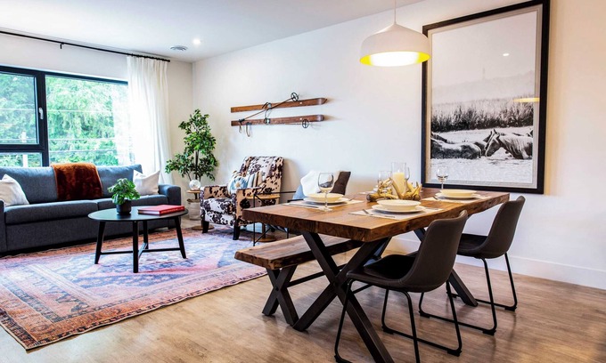 Revelstoke Condominio | Tucker's Place - Private Hot Tub