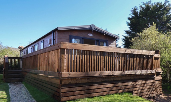 Runswick Bay Cabaña | Tulip Lodge