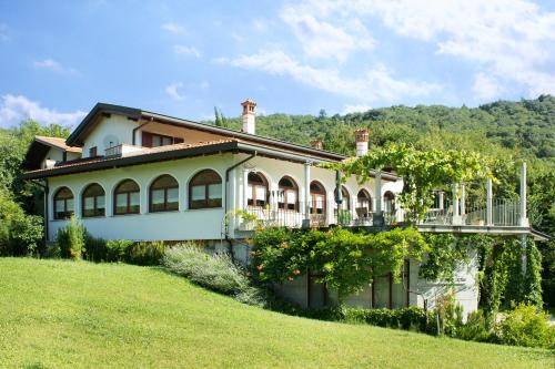Podsabotin Casa | Turistična kmetija Štanfel