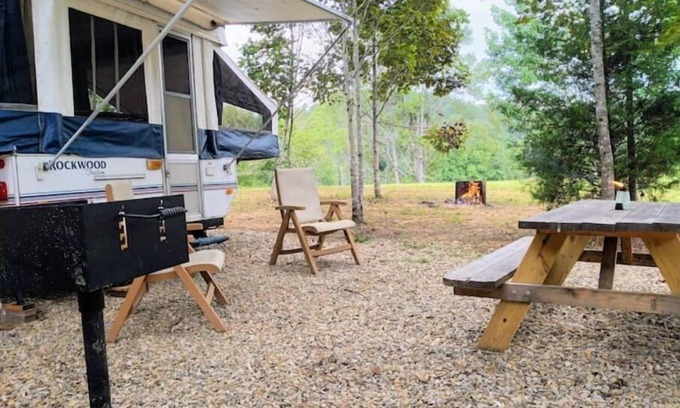 Cosby Casa | Turkey Knob: Pop-up in the Great Smoky Mountains