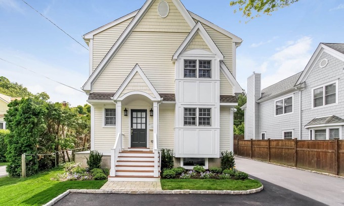 Rye Casa | Turnkey Home in Prime Rye