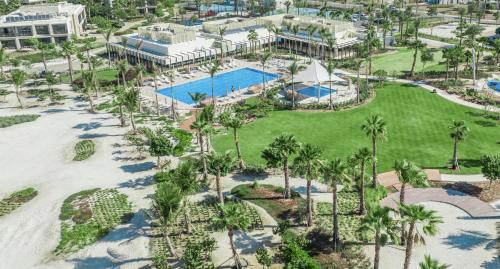 Mizail Complejo | Turtle Bay Resort - Red Sea