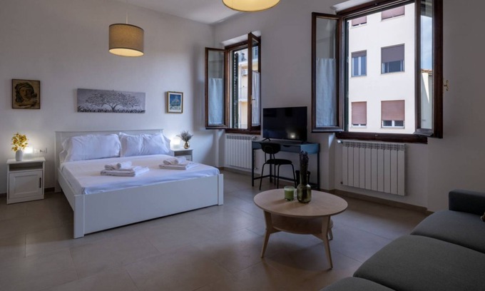Careggi Rifredi Apartamento | Tuscan Tempo Corridoni Apartment