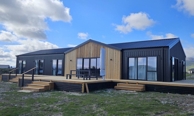 Twizel Casa | Tussock Bend Horizons