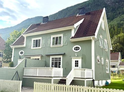 Rjukan Apartamento | Tveito Allé 7B