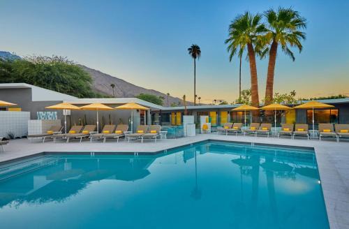 Twin Palms Complejo | Twin Palms Resort - A Gay Men's Resort