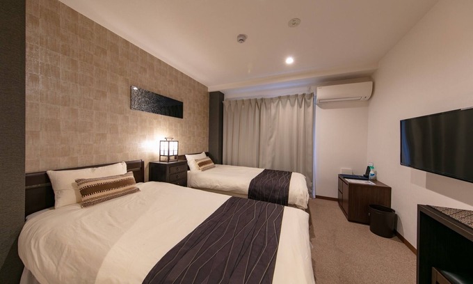 Minami Hotel | Twin Room / Osaka Ōsaka