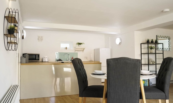 Stratford-upon-Avon Apartamento | Two-Bedroom Apartment