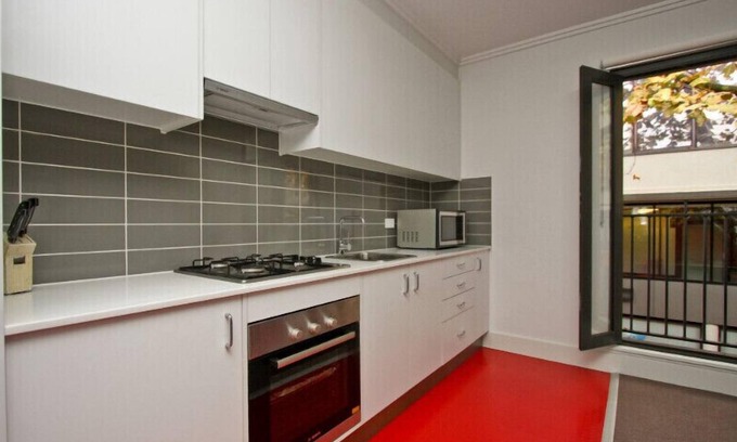 Newcastle West Apartamento | Two Bedroom Apartment