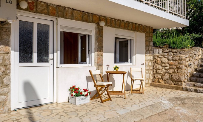 Klenovica Apartamento | Apartamento para dos personas con una terraza Klenovica, Novi Vinodolski (A-5575-c)