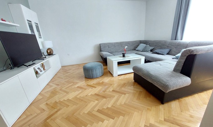 Meterize Apartamento | Two bedroom apartment with balcony Šibenik (A-24413-a)