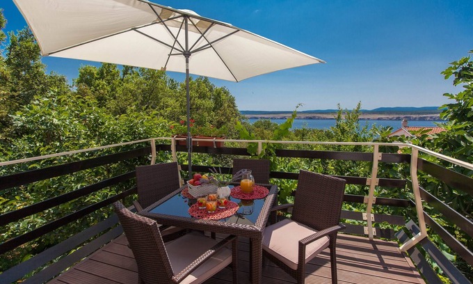 Jadranovo Apartamento | Apartamento para dos personas con terraza y vista al mar Jadranovo, Crikvenica (A-2377-c)
