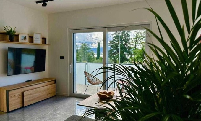 Ankaran Apartamento | Two Bedroom Apartment with Sea View EMI