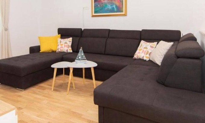 Piran Apartamento | Two Bedroom Apartment Walls of Piran