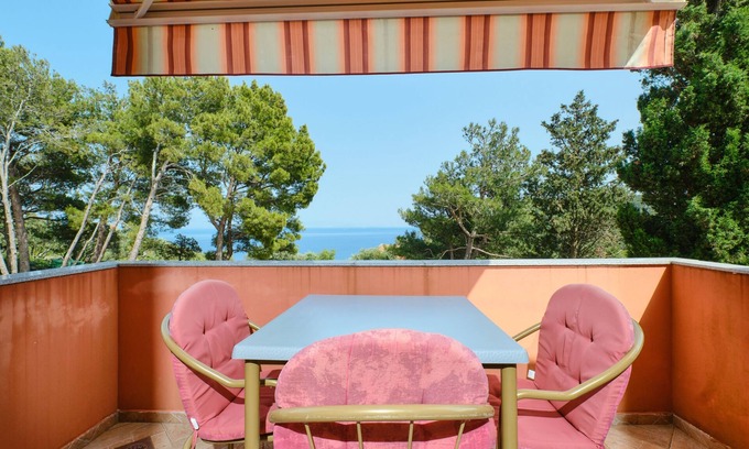 Cunski Apartamento | Apartamento para dos personas con terraza y vista al mar Cunski, Losinj (A-7867-a)