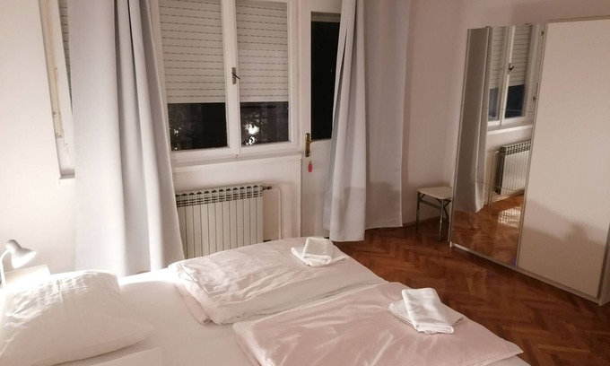 Selce Apartamento | Apartamento para dos personas con terraza y vista al mar Selce, Crikvenica (A-2381-d)