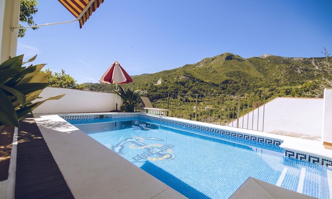Ojen Apartamento | Apartamento de dos dormitorios con piscina privada