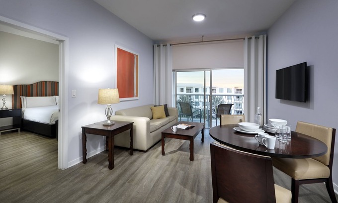 Celebration Apartamento | Two-Bedroom Apt. near Disney
