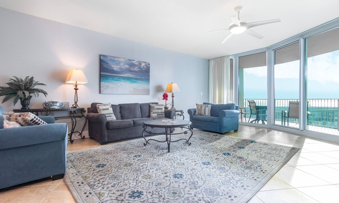 Orange Beach East Condominio | Two Bedroom Condo with Gulf and Bay Views! Complimentary Boat Slip!