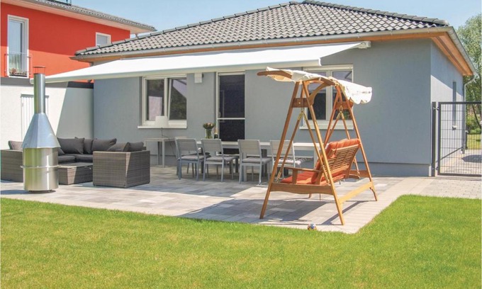 Wendisch Rietz Casa | Two-Bedroom Holiday Home in Wendisch Rietz
