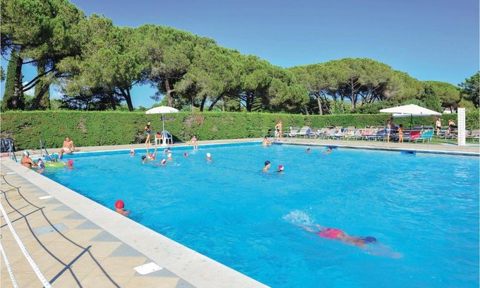 Baia Domizia Casa | Two-Bedroom Holiday Home In Baia Domizia Saurunca