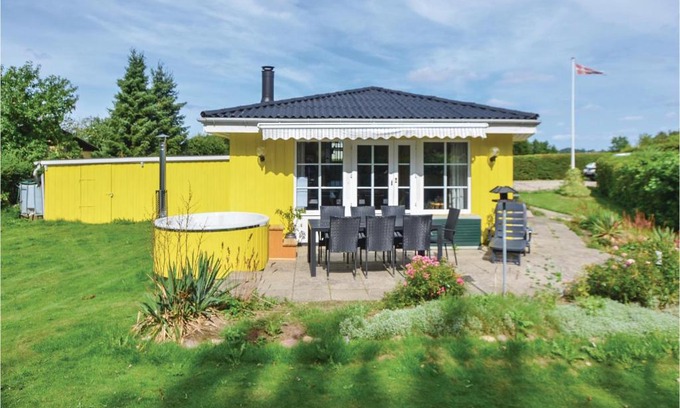 Broager Casa | Two-Bedroom Holiday Home In Broager