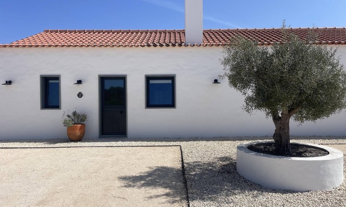 Sao Teotonio Apartamento | Two Bedroom Apartment