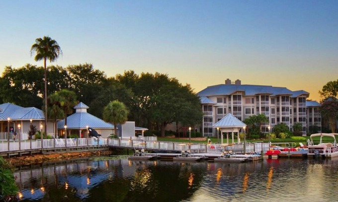 Florida Central Atlantic Coast Hotel | Two-bedroom villa at Marriott’s Cypress Harbour Villas