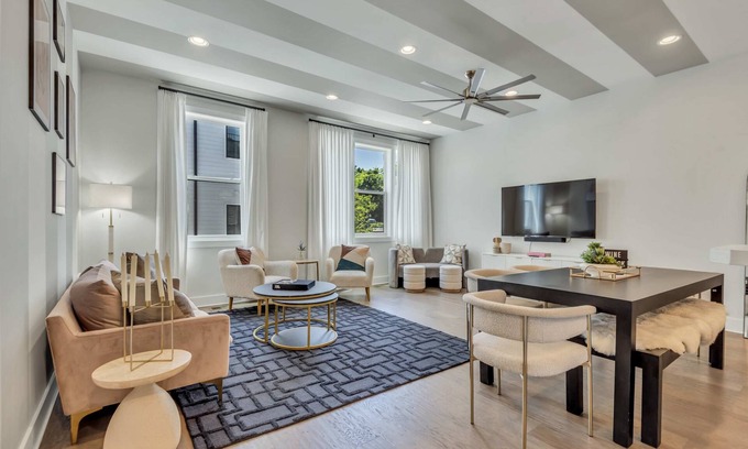 South Nashville Casa | Two Big Stunning Homes Nextdoor * Downtown Views!