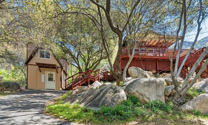 Three Rivers Casa | Two cabins in one property (tinyhouse+treehouse)