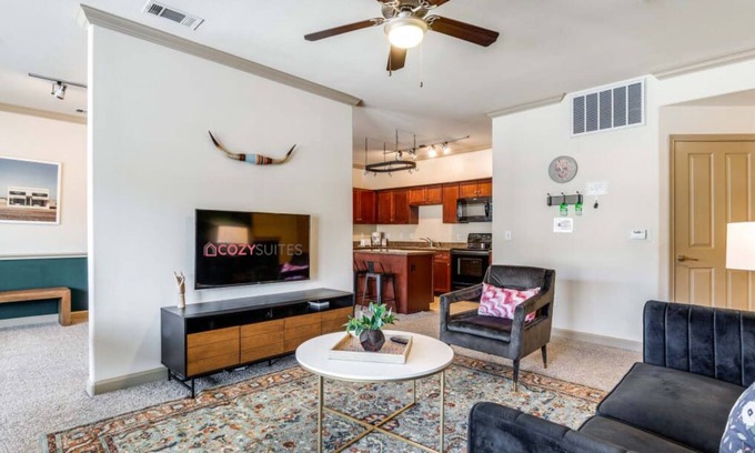 McNeil Apartamento | TWO CozySuites Apartment w/ Soaring Mountain View