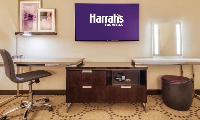 Las Vegas Hotel | Two Full Room at a Hotel