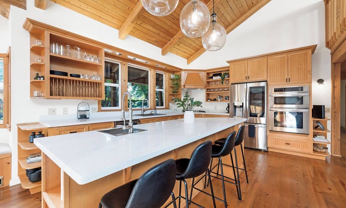 Chico Casa | Two Homes - Space to Gather - Facing Bidwell Park: Incredible Location!