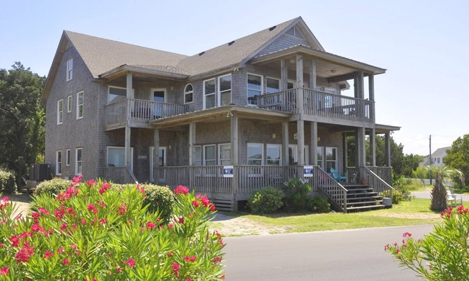 Ocracoke Casa | Dos If By Sea I y II: casa más grande con fabulosas vistas de Silver Lake