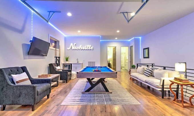 Berry Hill Casa | Two Luxe Homes - Great for large groups! 26 beds!