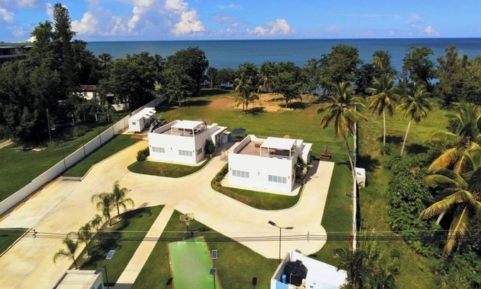 Guanajibo Casa | Two private beachfront houses, sleeps 12, kayaks